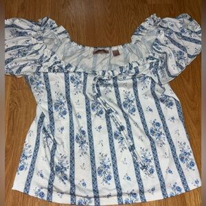 Willow and Root tshirt